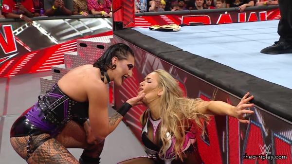 WWE_Raw_06_19_23_Rhea_Attacks_Natalya_Segment_0809.jpg