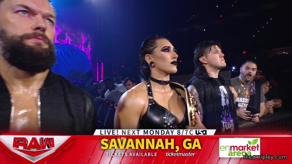 WWE_Raw_06_19_23_Rhea_Ringside_Attacks_Sami_291.jpg