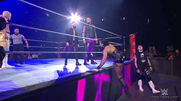 WWE_Raw_06_19_23_Rhea_Ringside_Attacks_Sami_382.jpg