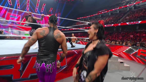 WWE_Raw_06_19_23_Rhea_Ringside_Attacks_Sami_641.jpg
