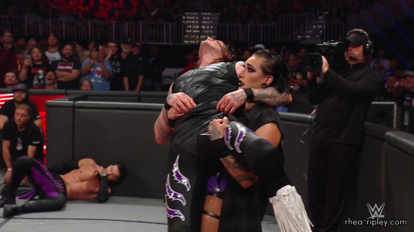 WWE_Raw_06_19_23_Rhea_Ringside_Attacks_Sami_731.jpg