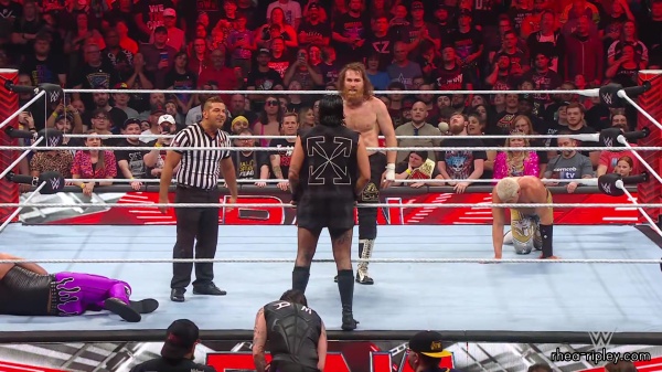 WWE_Raw_06_19_23_Rhea_Ringside_Attacks_Sami_753.jpg