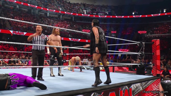 WWE_Raw_06_19_23_Rhea_Ringside_Attacks_Sami_764.jpg