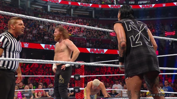 WWE_Raw_06_19_23_Rhea_Ringside_Attacks_Sami_804.jpg