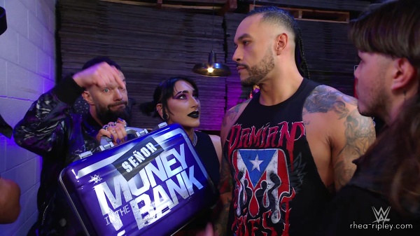 WWE_Raw_10_09_23_Judgment_Day_Backstage_Segments_Featuring_Rhea_121.jpg