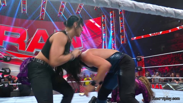 WWE_Raw_10_09_23_Nia_vs_Raquel_Rhea_Shayna_Brawl_1055.jpg