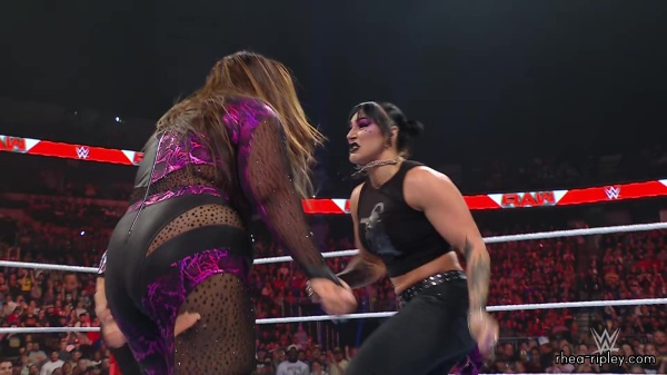 WWE_Raw_10_09_23_Nia_vs_Raquel_Rhea_Shayna_Brawl_1066.jpg