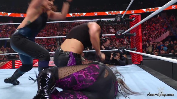 WWE_Raw_10_09_23_Nia_vs_Raquel_Rhea_Shayna_Brawl_1096.jpg