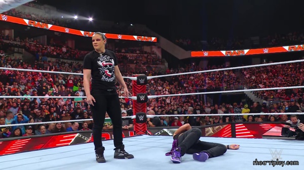 WWE_Raw_10_09_23_Nia_vs_Raquel_Rhea_Shayna_Brawl_1336.jpg