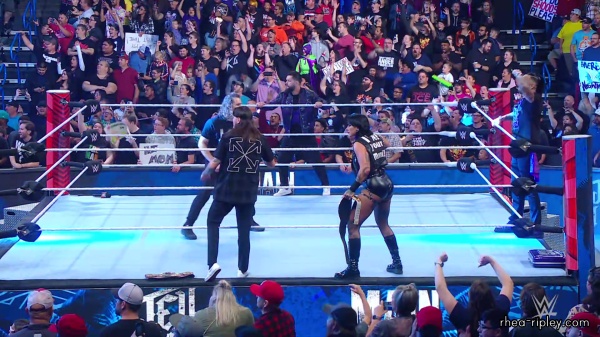 WWE_Raw_10_16_23_Opening_Segment_Featuring_Judgment_Day_Rhea_550.jpg