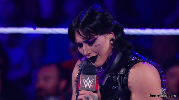 WWE_Raw_10_16_23_Rhea_vs_Shayna_Featuring_Nia_Zoey_0321.jpg