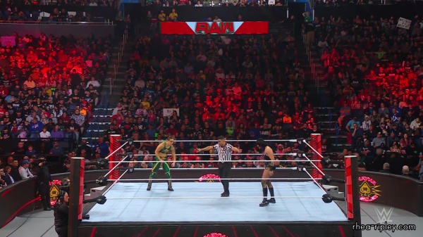 WWE_Raw_10_16_23_Rhea_vs_Shayna_Featuring_Nia_Zoey_0701.jpg