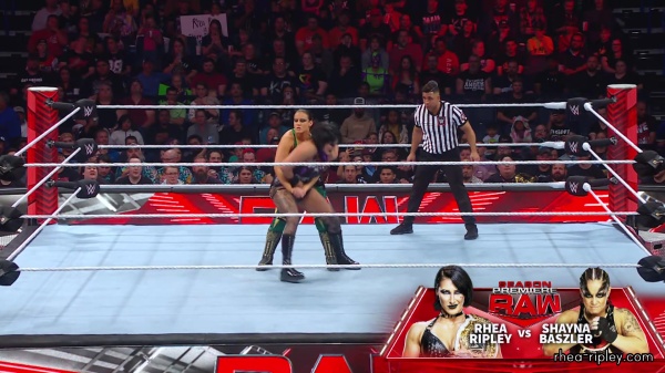 WWE_Raw_10_16_23_Rhea_vs_Shayna_Featuring_Nia_Zoey_0728.jpg