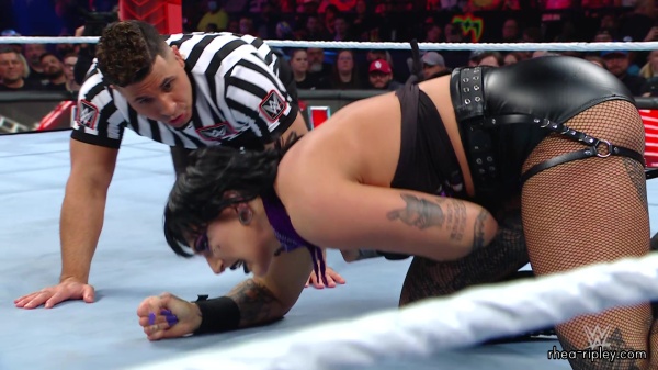 WWE_Raw_10_16_23_Rhea_vs_Shayna_Featuring_Nia_Zoey_0859.jpg
