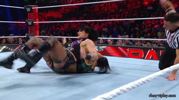 WWE_Raw_10_16_23_Rhea_vs_Shayna_Featuring_Nia_Zoey_0949.jpg