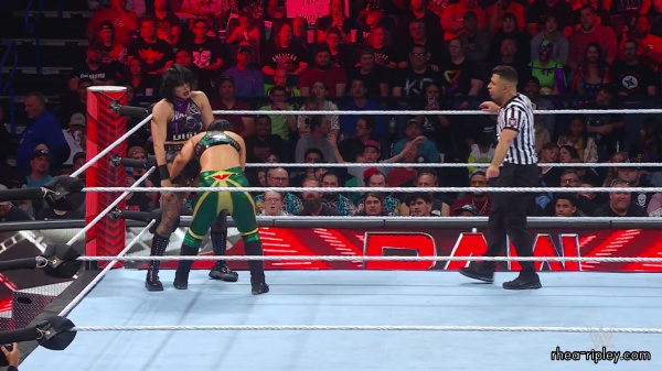 WWE_Raw_10_16_23_Rhea_vs_Shayna_Featuring_Nia_Zoey_1303.jpg