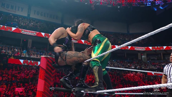 WWE_Raw_10_16_23_Rhea_vs_Shayna_Featuring_Nia_Zoey_1342.jpg