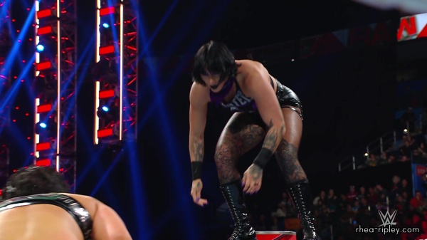 WWE_Raw_10_16_23_Rhea_vs_Shayna_Featuring_Nia_Zoey_1365.jpg