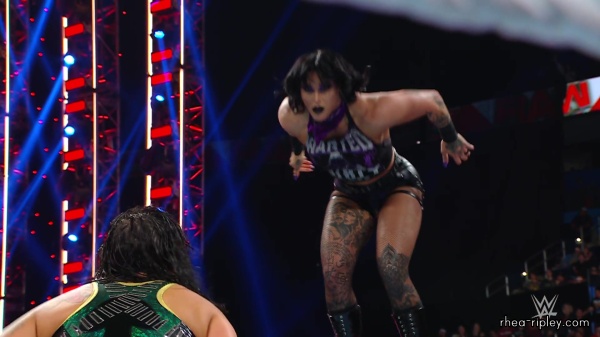 WWE_Raw_10_16_23_Rhea_vs_Shayna_Featuring_Nia_Zoey_1367.jpg