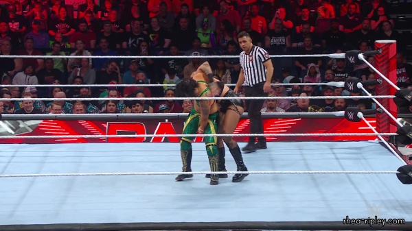 WWE_Raw_10_16_23_Rhea_vs_Shayna_Featuring_Nia_Zoey_1390.jpg
