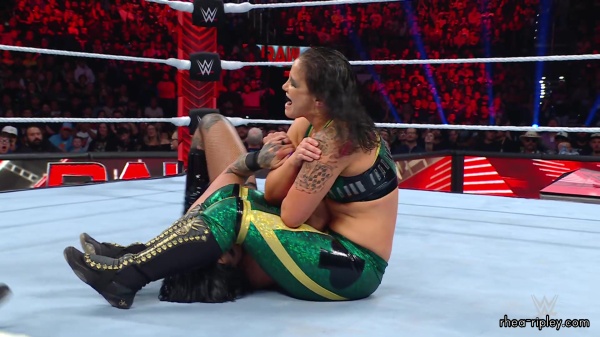 WWE_Raw_10_16_23_Rhea_vs_Shayna_Featuring_Nia_Zoey_1414.jpg