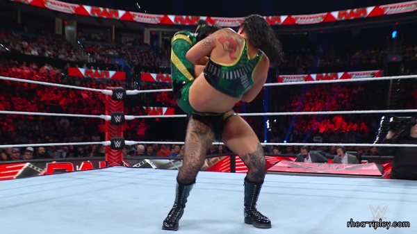WWE_Raw_10_16_23_Rhea_vs_Shayna_Featuring_Nia_Zoey_1448.jpg