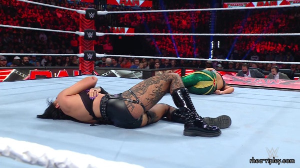 WWE_Raw_10_16_23_Rhea_vs_Shayna_Featuring_Nia_Zoey_1497.jpg