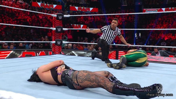 WWE_Raw_10_16_23_Rhea_vs_Shayna_Featuring_Nia_Zoey_1511.jpg