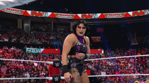 WWE_Raw_10_16_23_Rhea_vs_Shayna_Featuring_Nia_Zoey_1758.jpg