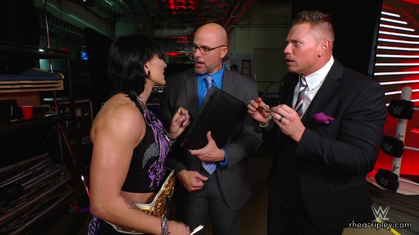 WWE_Raw_10_23_23_Dominik_Rhea_Backstage_Segment_031.jpg