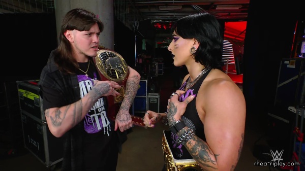 WWE_Raw_10_23_23_Dominik_Rhea_Backstage_Segment_074.jpg