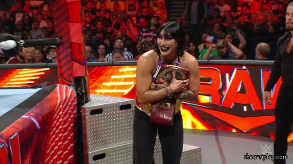 WWE_Raw_10_30_23_Rhea_Ringside_034.jpg