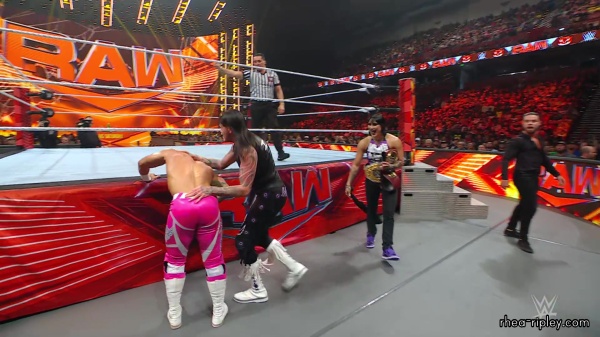 WWE_Raw_10_30_23_Rhea_Ringside_137.jpg