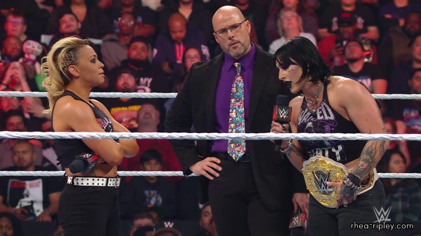 WWE_Raw_11_13_23_Rhea_Zoey_Segment_452.jpg
