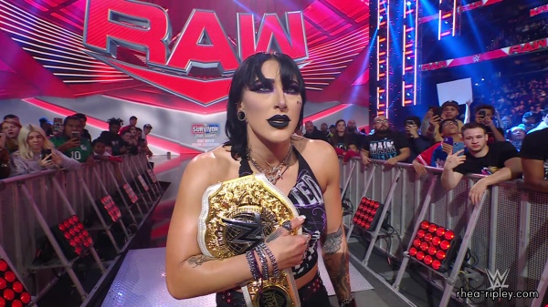 WWE_Raw_11_13_23_Rhea_Zoey_Segment_920.jpg