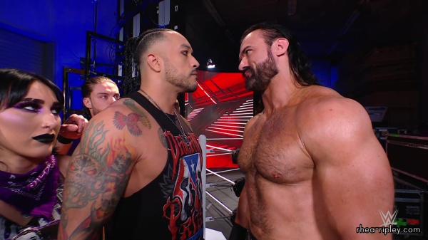 WWE_Raw_11_20_23_Drew_Rhea_Backstage_Segment_056.jpg