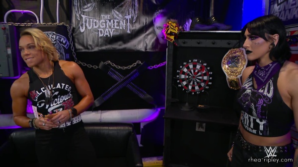 WWE_Raw_11_20_23_Rhea_vs_Zoey_Backstage_Segment_082.jpg