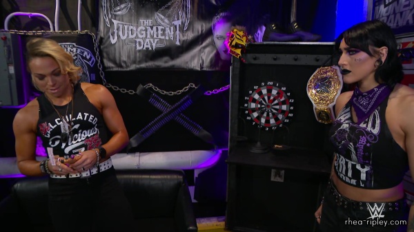 WWE_Raw_11_20_23_Rhea_vs_Zoey_Backstage_Segment_083.jpg
