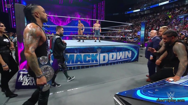 WWE_SmackDown_2023_10_06_1080p_HDTV_h264-DOORS_part_4_0300.jpg