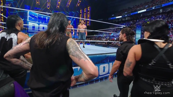 WWE_SmackDown_2023_10_06_1080p_HDTV_h264-DOORS_part_4_0461.jpg