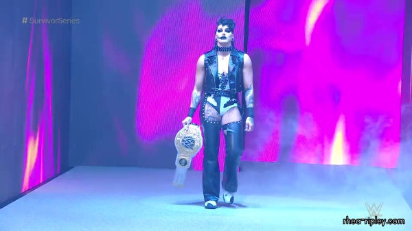 WWE_Survivor_Series_2023_Rhea_vs_Zoey_1016.jpg