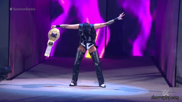 WWE_Survivor_Series_2023_Rhea_vs_Zoey_1039.jpg