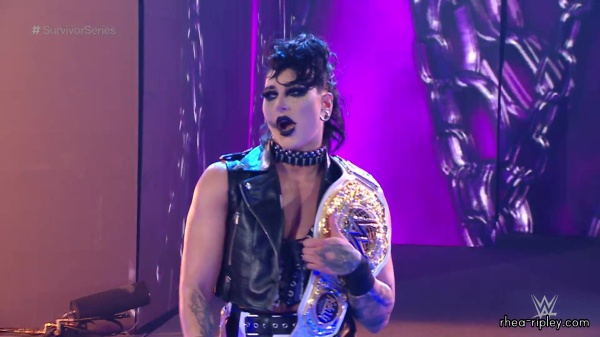 WWE_Survivor_Series_2023_Rhea_vs_Zoey_1100.jpg