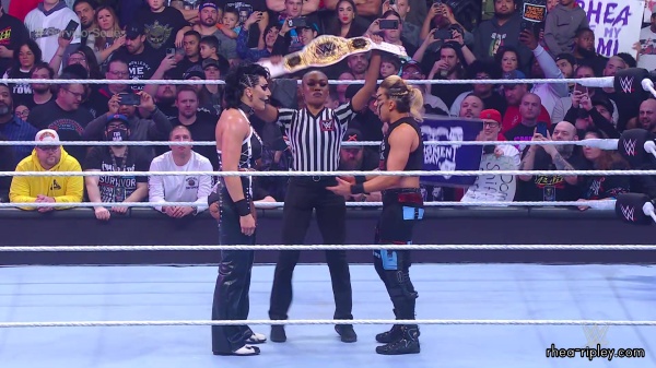 WWE_Survivor_Series_2023_Rhea_vs_Zoey_1361.jpg