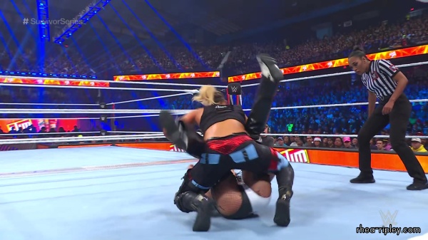 WWE_Survivor_Series_2023_Rhea_vs_Zoey_1460.jpg