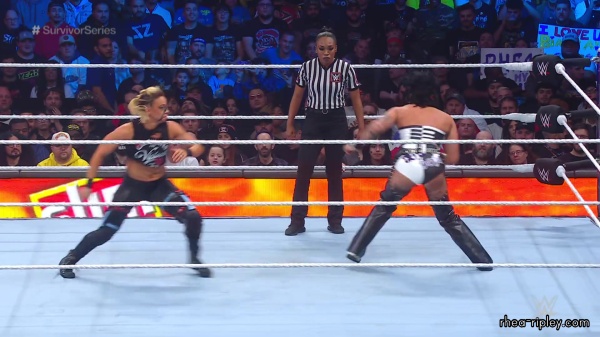 WWE_Survivor_Series_2023_Rhea_vs_Zoey_1511.jpg