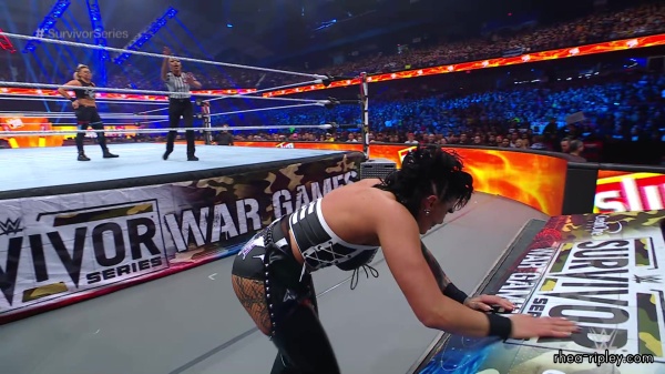 WWE_Survivor_Series_2023_Rhea_vs_Zoey_1531.jpg