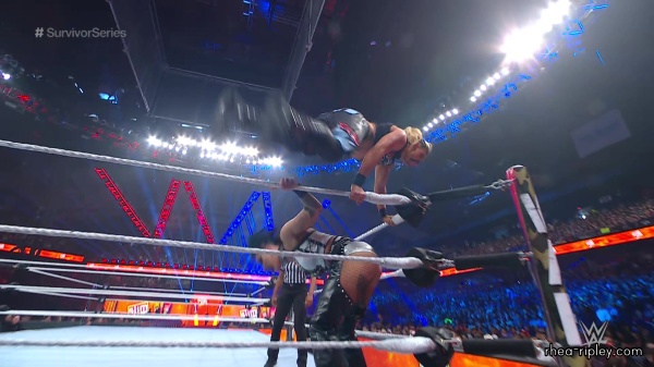 WWE_Survivor_Series_2023_Rhea_vs_Zoey_1642.jpg