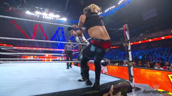 WWE_Survivor_Series_2023_Rhea_vs_Zoey_1644.jpg