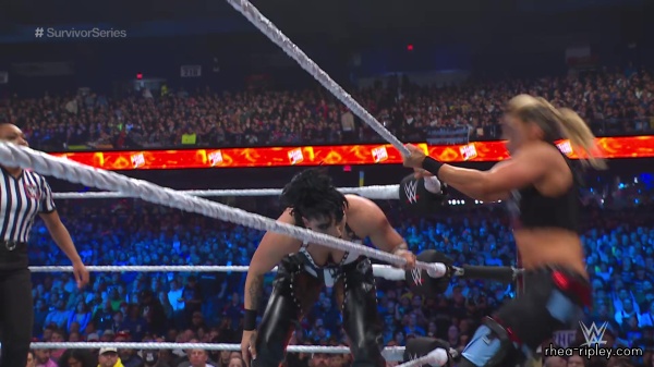 WWE_Survivor_Series_2023_Rhea_vs_Zoey_1656.jpg